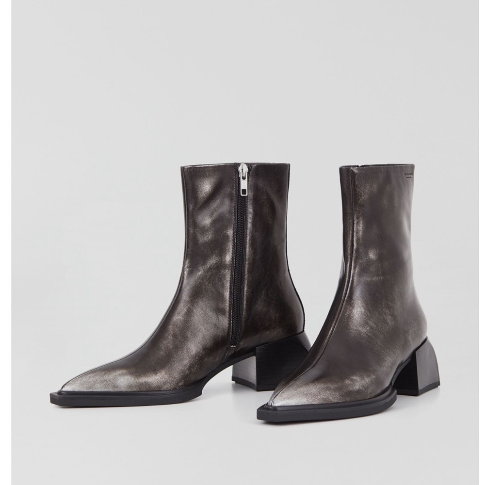 Vagabond Vivian Ankle Boots in Silver Gray - Picture 2 of 13